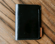 Load image into Gallery viewer, Leather Passport Holder
