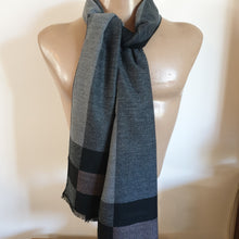 Load image into Gallery viewer, Mens Scarf
