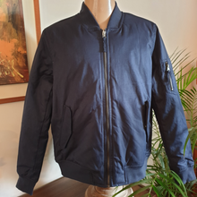 Load image into Gallery viewer, Richie Bomber Jacket : Navy Blue
